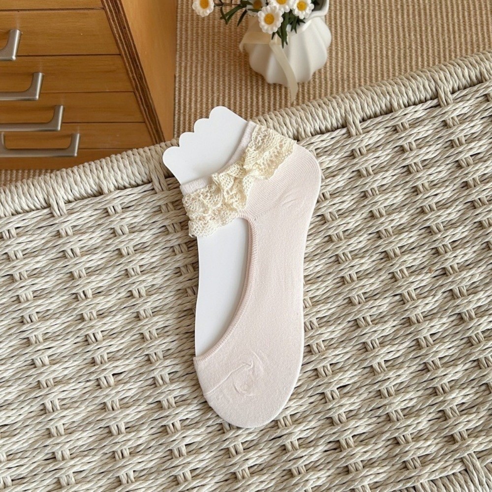 جوارب قصيرة أنيقة مزينة بالدان - مراجعة Ankle Sock Low Cut وسعره