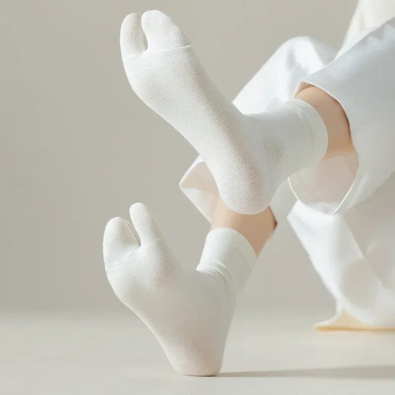 موضة النمط الياباني تو الجوارب - مراجعة Toe Sock Split وسعره