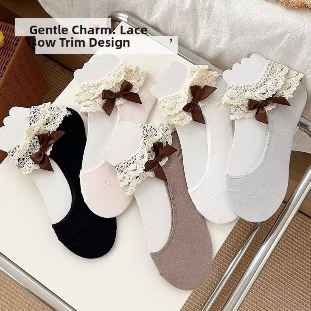 جوارب قصيرة أنيقة مزينة بالدان - مراجعة Ankle Sock Low Cut وسعره